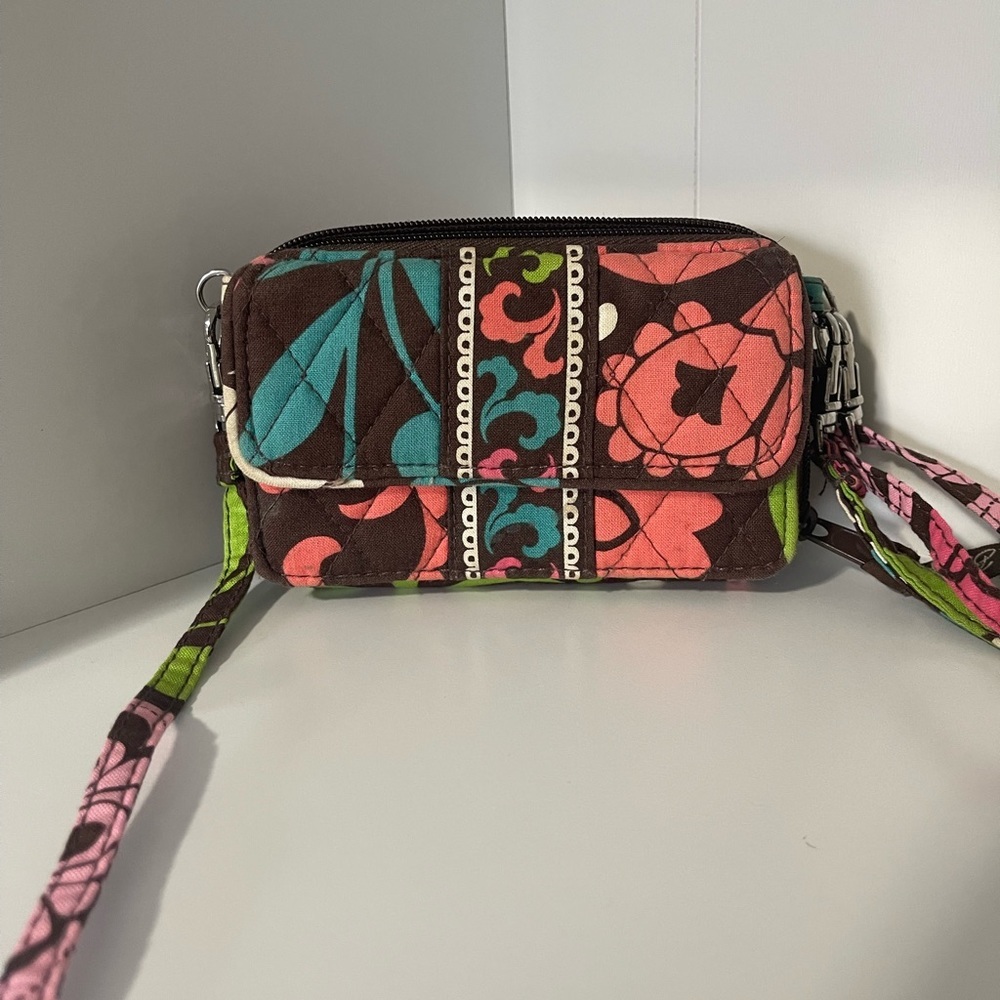 Vera Bradley All in one crossbody bag. Lola print, retired Good condition